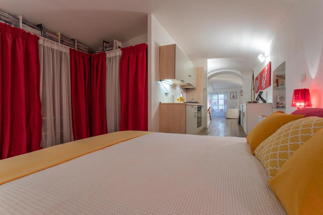 Red Studio Near Porta Nuova By Wonderful Italy Turín Exteriér fotografie